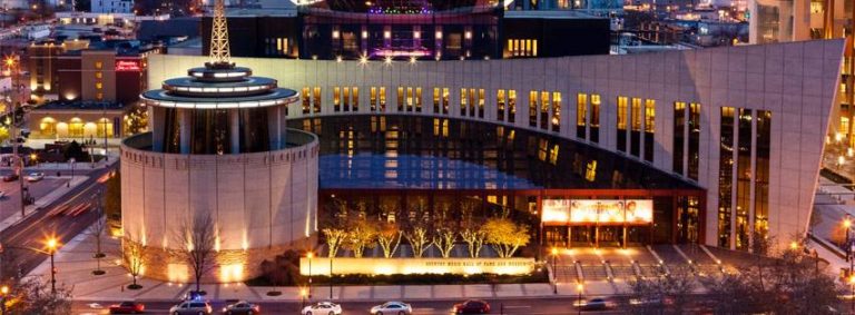 Country Music Hall of Fame Offering Discounted Memberships