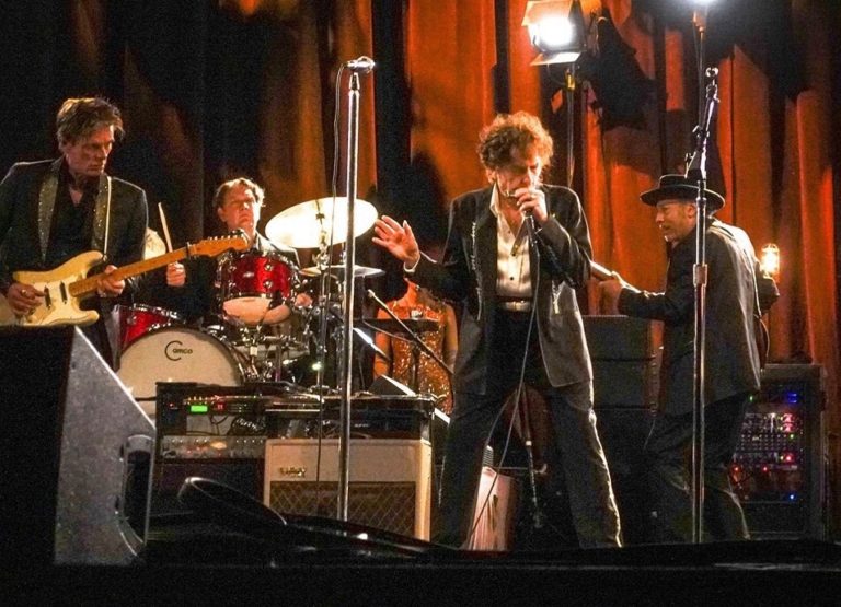 Bob Dylan Announces Show at Bridgestone Arena