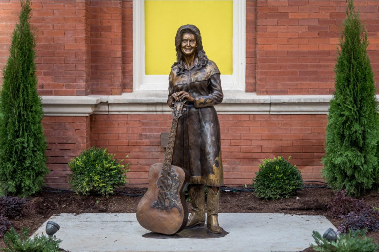 Ryman Auditorium Unveils Loretta Lynn Statue