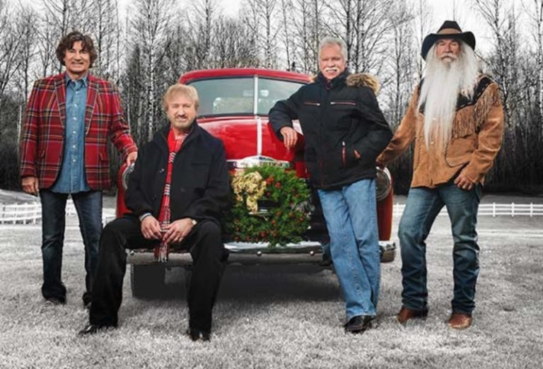 Tickets On Sale Now for A Country Christmas at Opryland