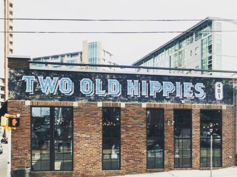 Two Old Hippies to Close After 10 Years