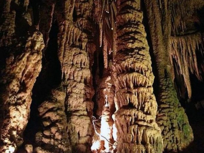 Photo from Tuckaleechee Caverns website
